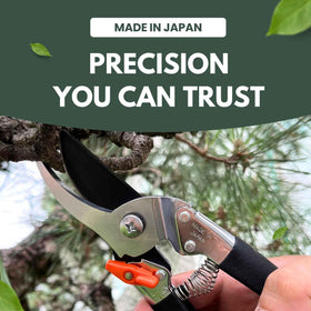 Forest Originals Saboten ergonomic non-slip grip for comfortable pruning