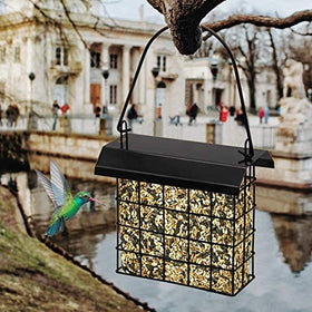 FORUP suet cake capacity view showing single suet design for easy feeding.