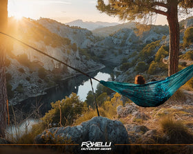 Foxelli XL Hammock Straps and carry bag weigh about 0.66 lbs.