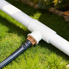 FoxRose locking mechanism prevents slip-outs and leaks under pressure