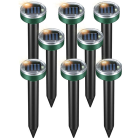 Fretech Mole Repellent solar stake in the yard protects lawns with quiet, eco-friendly deterrence.
