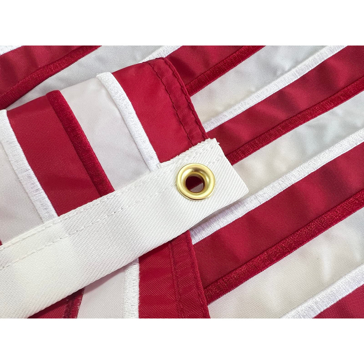 FRF FLAG two brass grommets for secure mounting