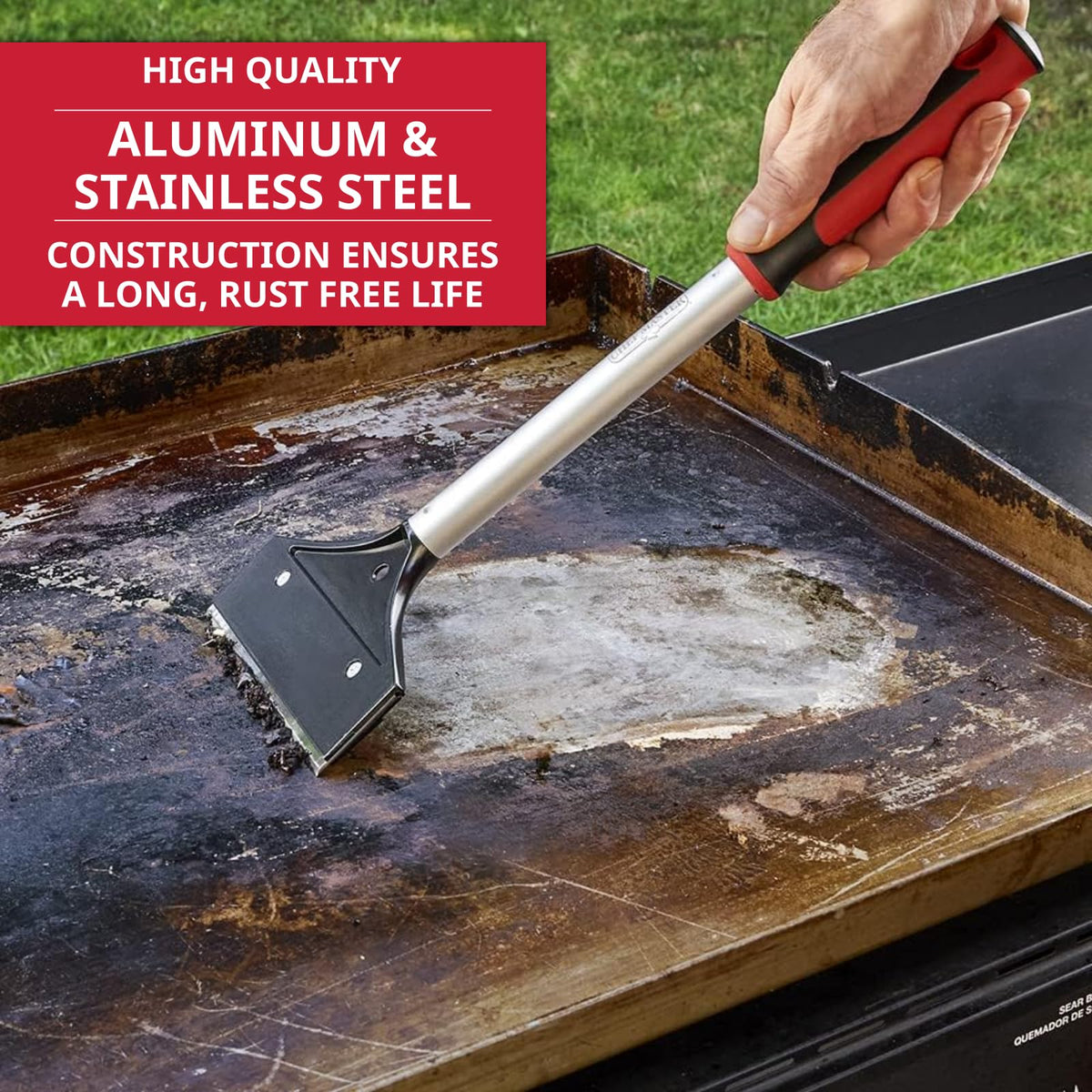Flat-top griddle cleaning action captured with FryOilSaver tool