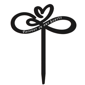Fumete heart memorial stake marks graves and gardens with lasting visibility.