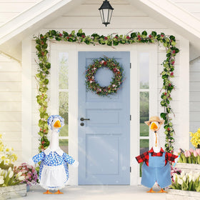 FuWeave blue and red colorway stands out in sunny garden decor.