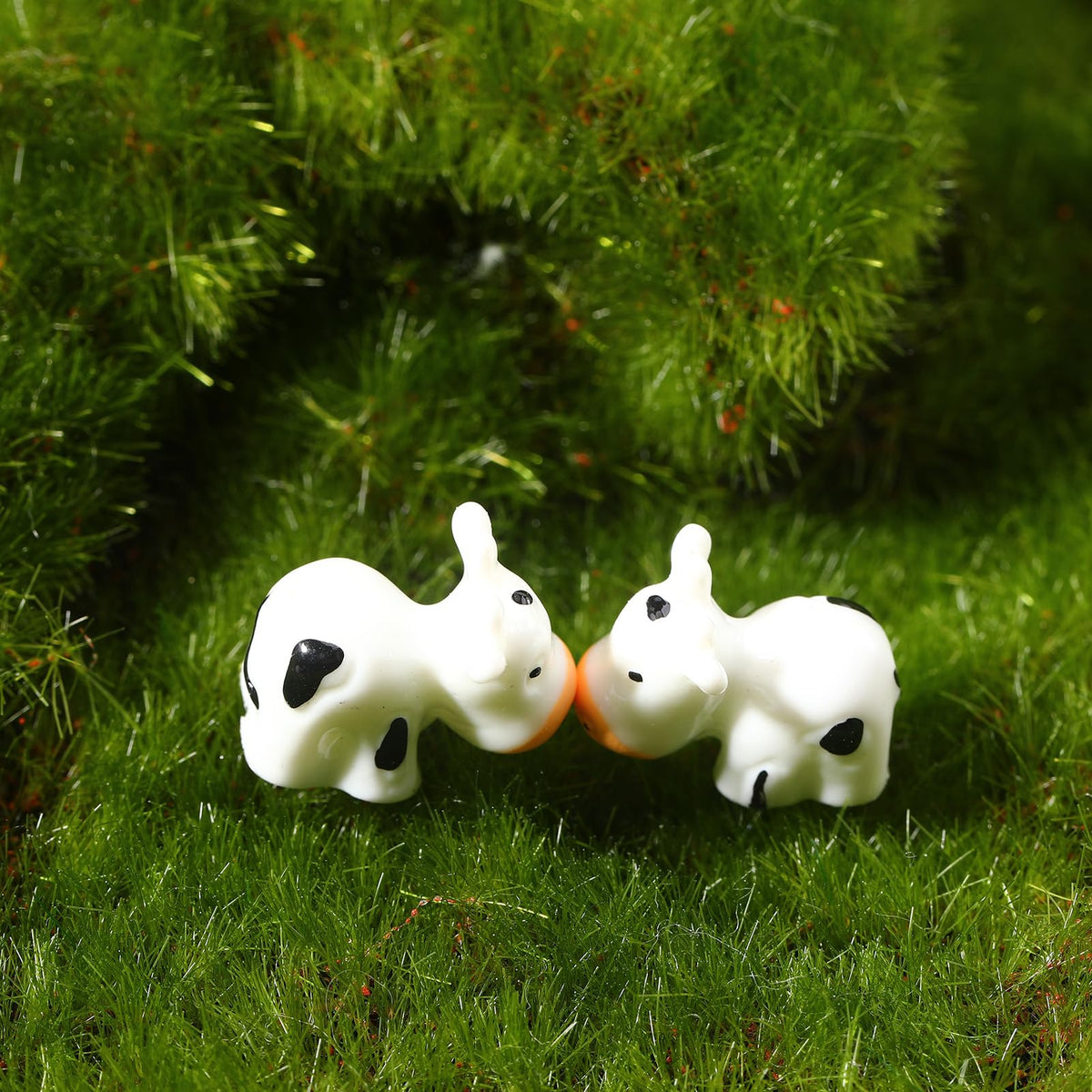 Fuyamp resin cow figurine for sunlit patios and outdoor nooks