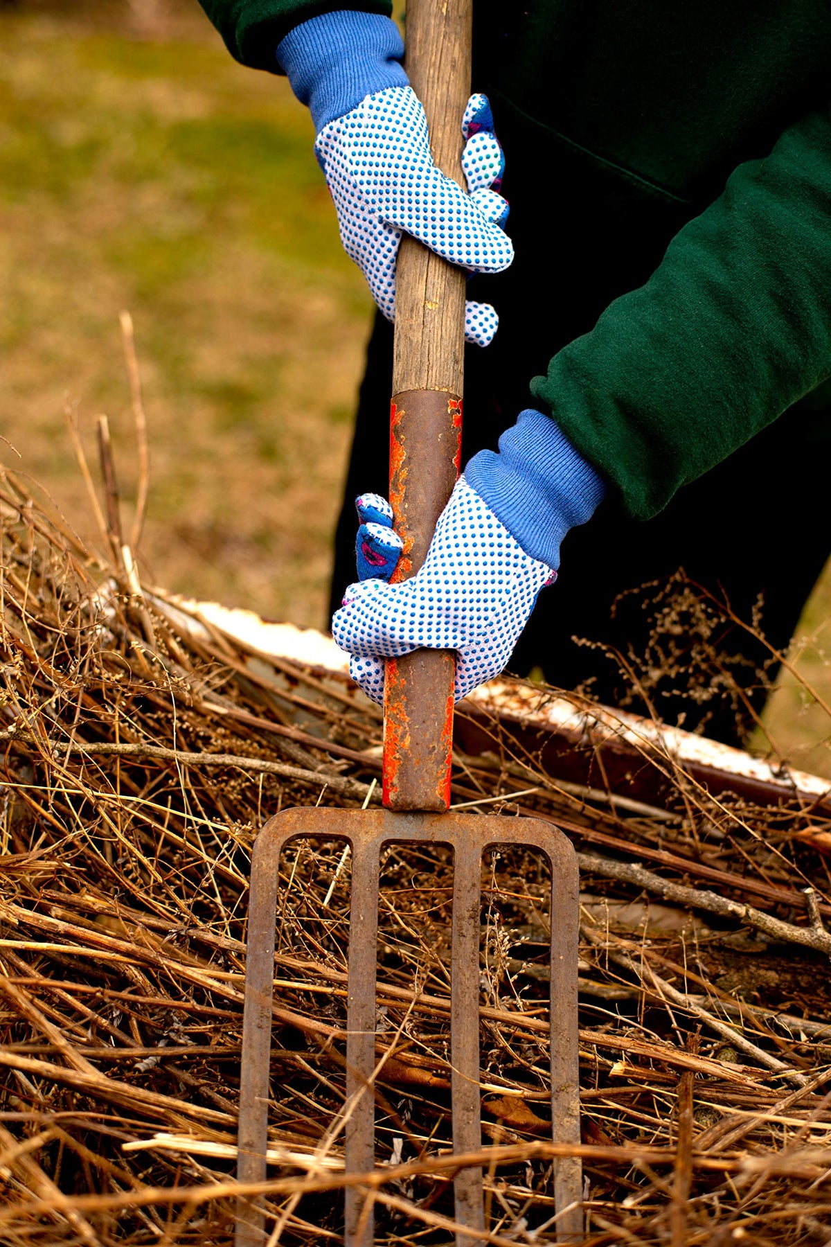 Machine washable G & F garden gloves for easy cleanup