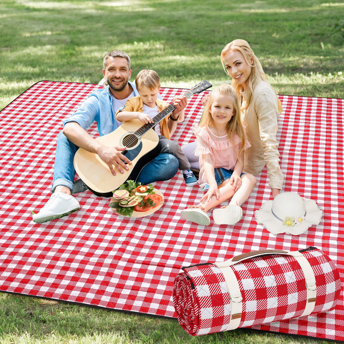 G GOOD GAIN picnic blanket open on grass, 80x80 space for a family picnic.