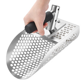 GADFISH sand scoop on the beach for metal detecting with rust-resistant stainless steel.