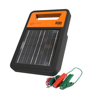 Gallagher S30 field-setup energizer for portable pastures and quick relocations.