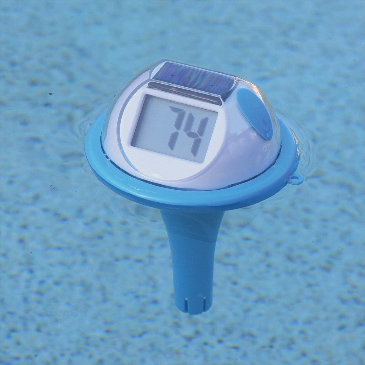 GAME thermometer with angled screen for easy reading from dry land
