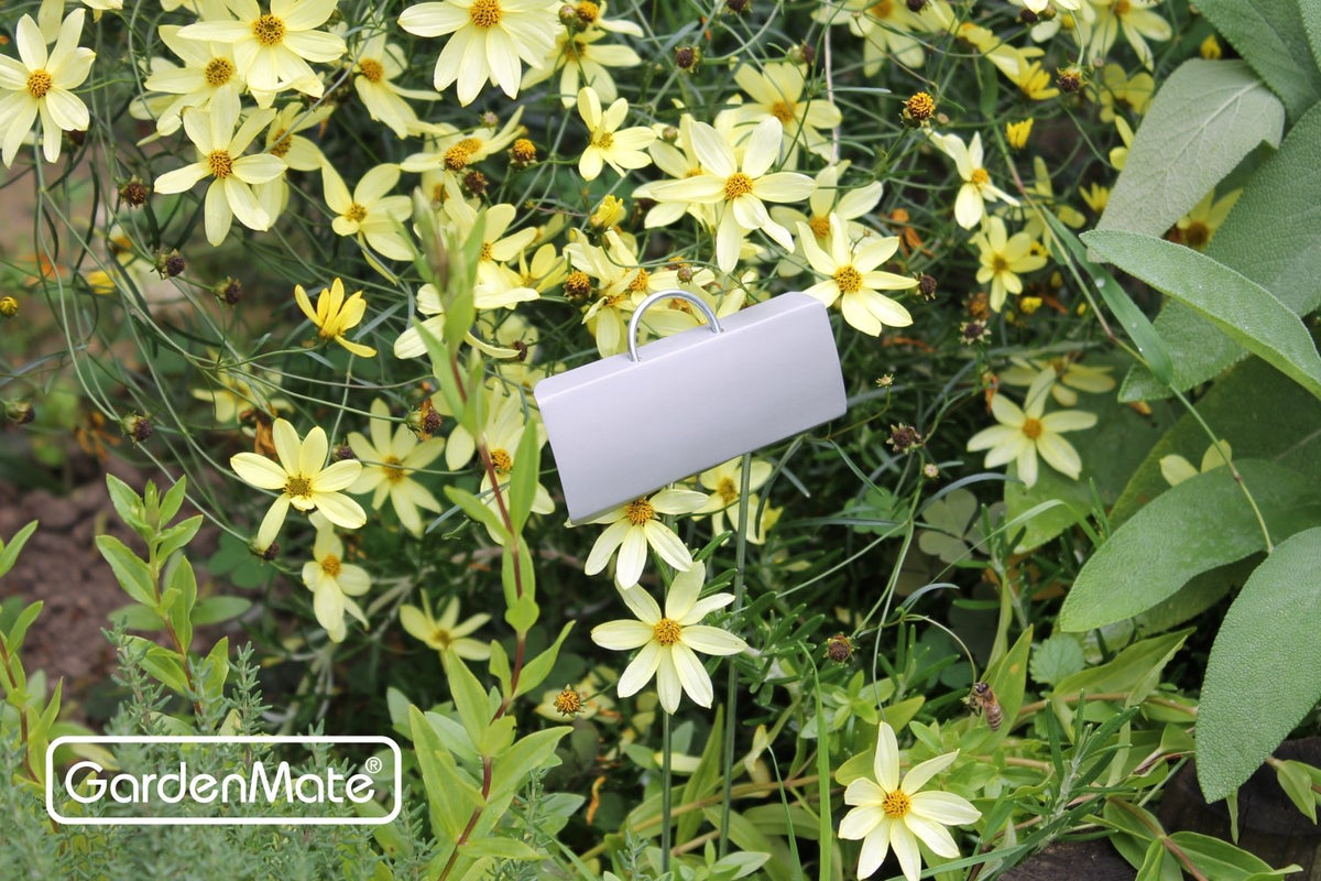 GardenMate ideal for kids learning gardening through labeling and exploration.