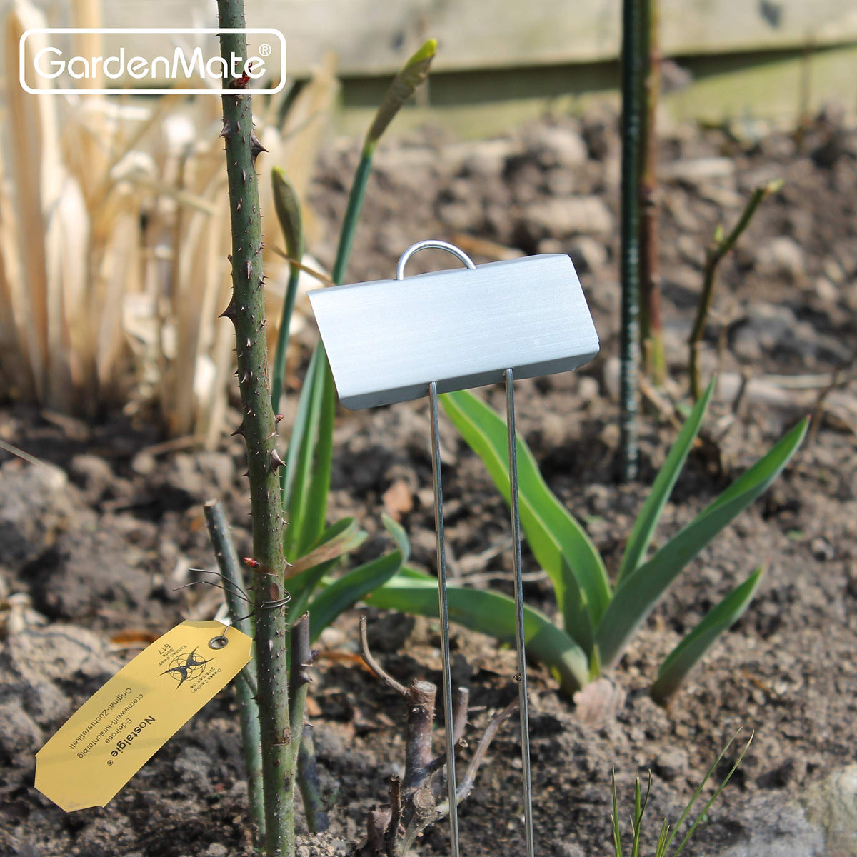 GardenMate USA-made quality supports outdoor use across gardens and patios.