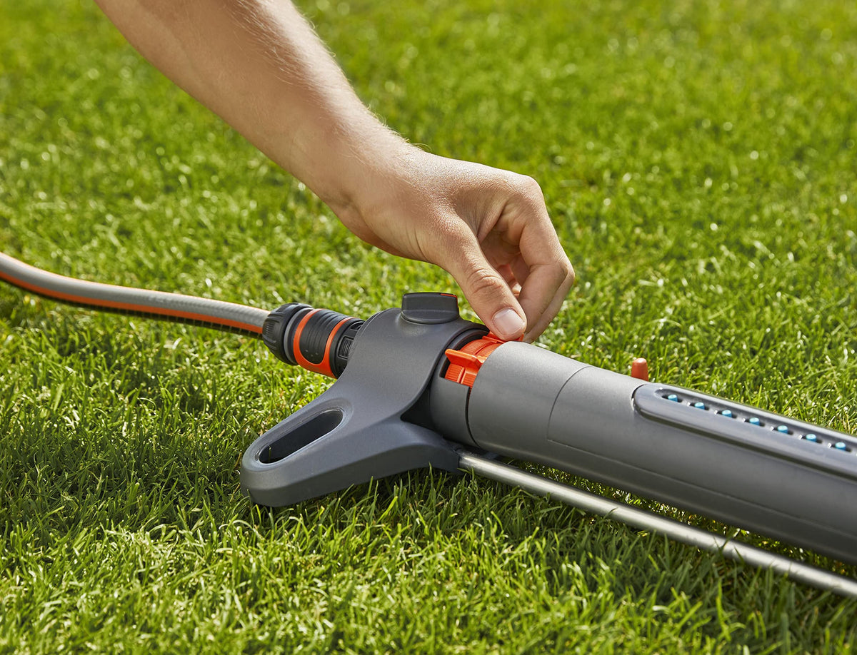 GARDENA AquaZoom frost-protection feature for seasonal outdoor use.
