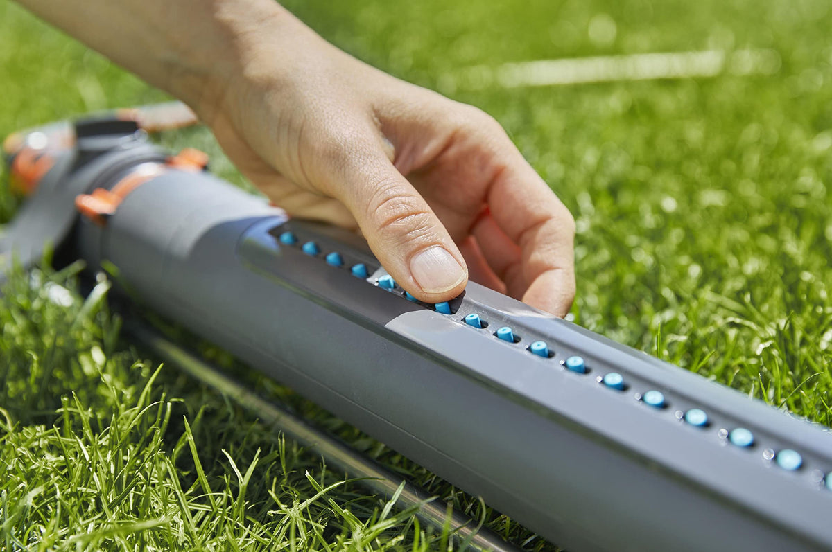 GARDENA AquaZoom metal components ensuring durable outdoor performance.