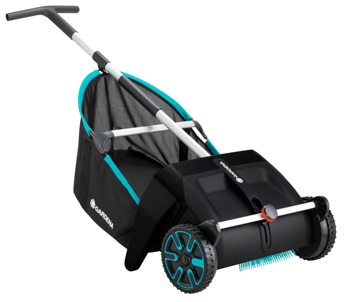 GARDENA sweeper side view highlighting ergonomic handles for upright pushing.