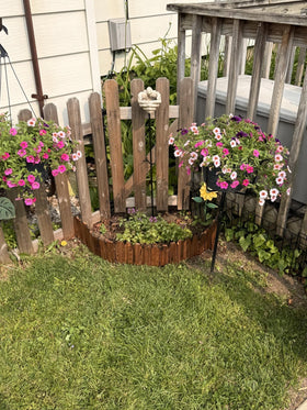 GardenFlow border system suits flower beds, walkways, and patios with warm wood tones.
