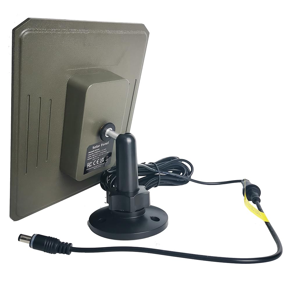 IP65-rated SP350 withstands rain and dust during outdoor scouting.