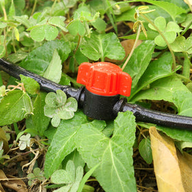 Gardrip barbed valve construction highlights durability for long-term garden use.