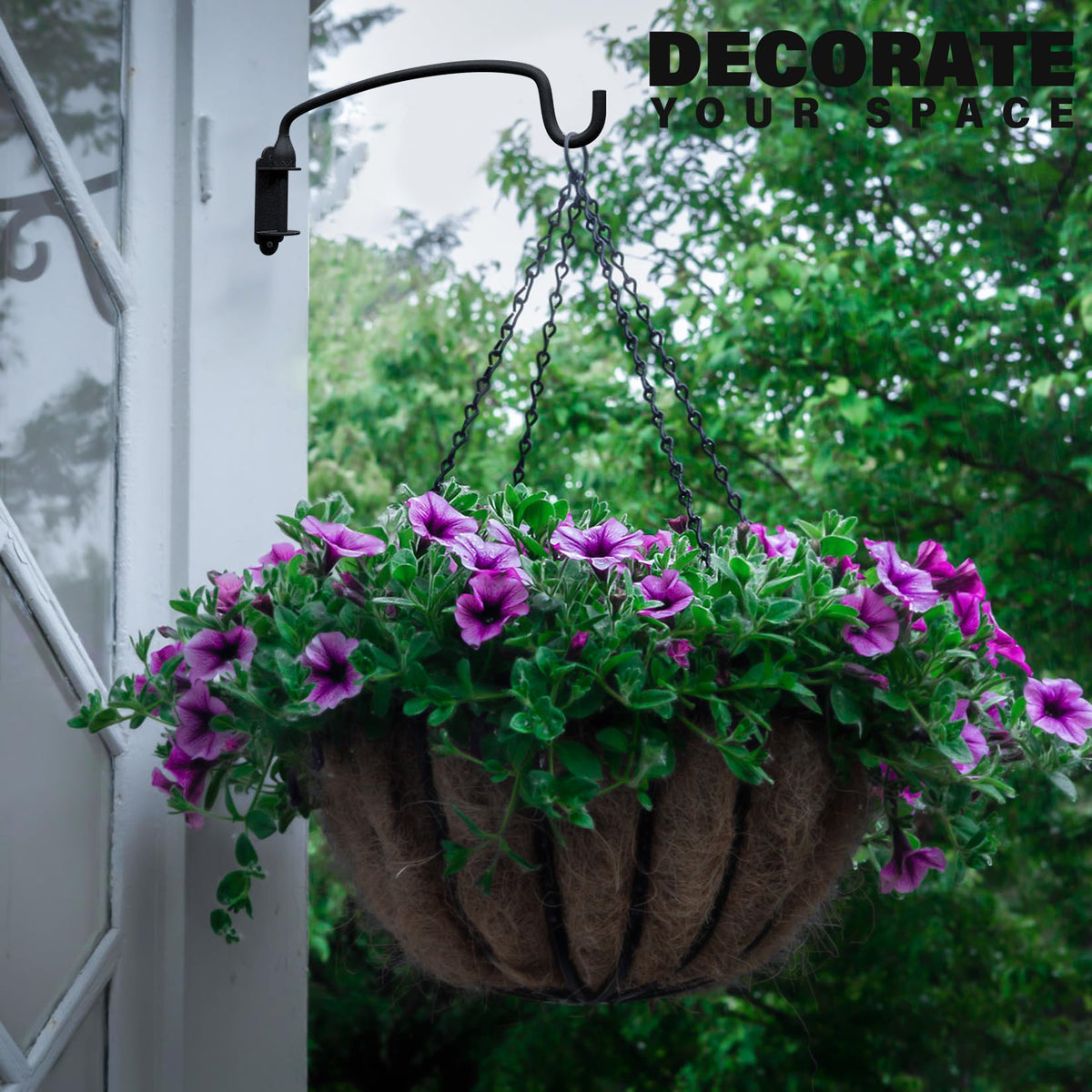 Garkup lantern-hanger-bracket allows customizable lighting displays outdoors.