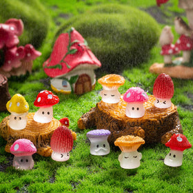 GDZRDFLH resin mushrooms with sturdy construction for terrariums and crafts