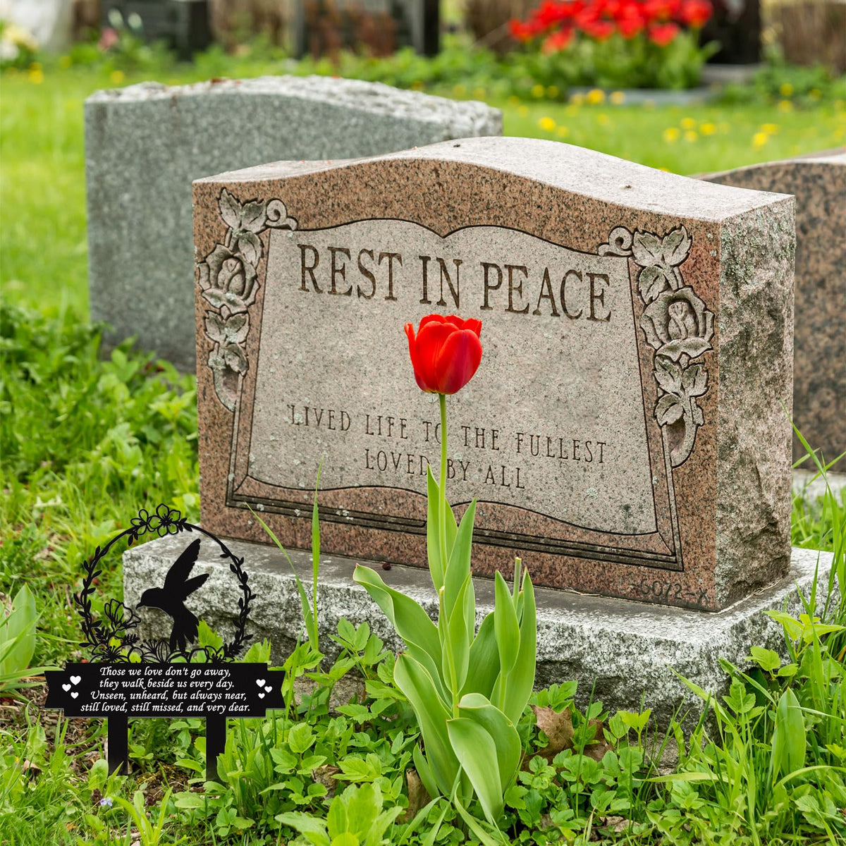 Geelin 13-19x10-04in memorial plaque for gardens with ground placement.