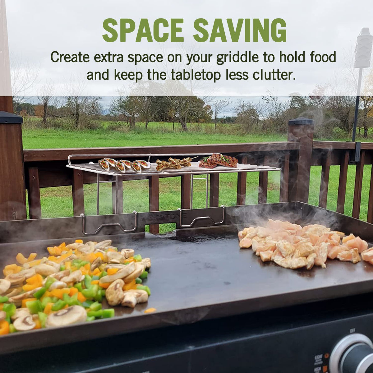 Geesta keep-warm feature keeps food warm without overcooking during grilling.