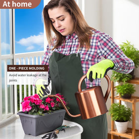 Gegemaoyi wide-mouth watering can for quick refills and mess-free filling.