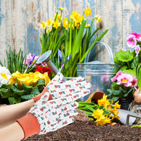 Geiserailie garden gloves with woven wrist design for a secure fit