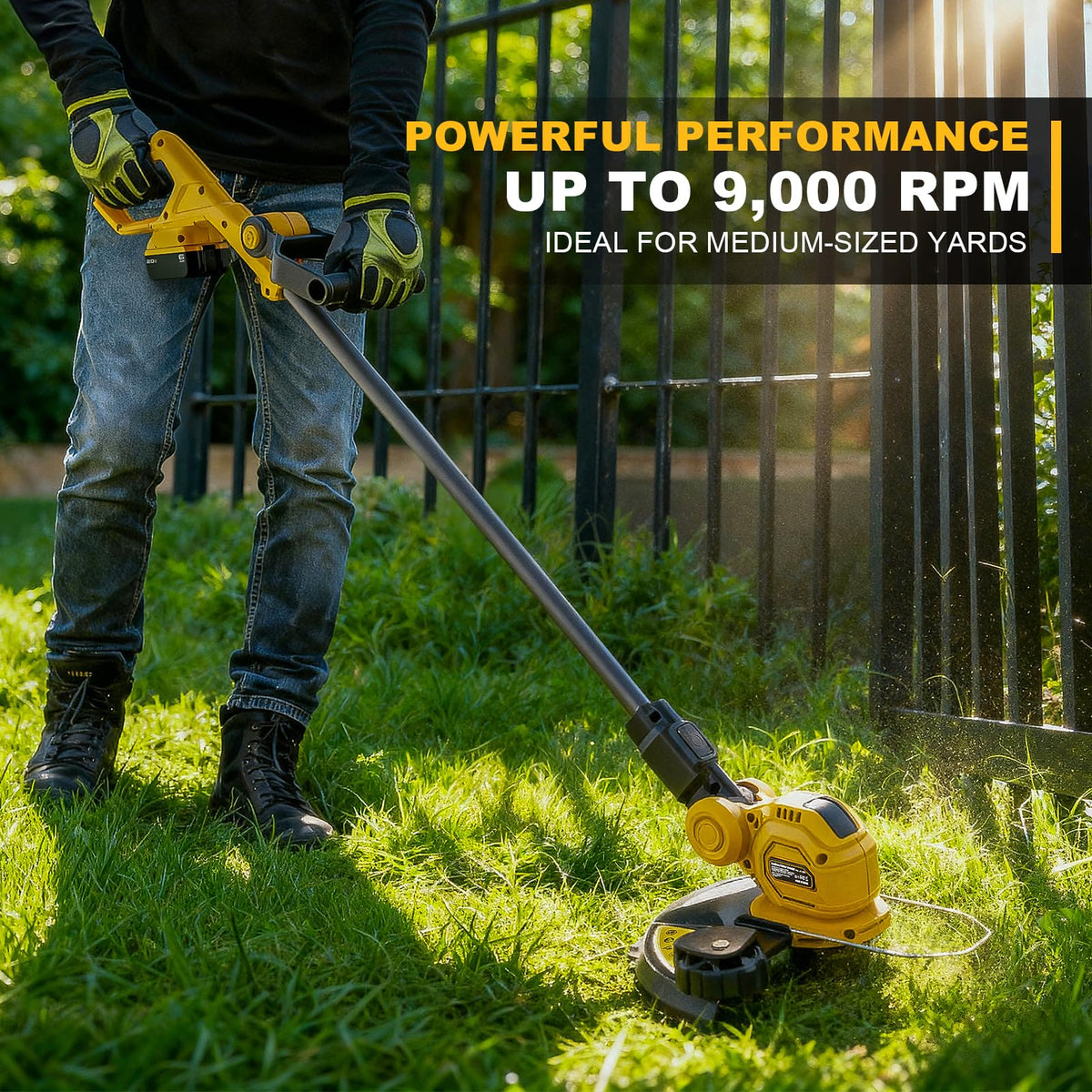 GELIDALITE 12-inch cutting swath in action delivers crisp lawn edges.