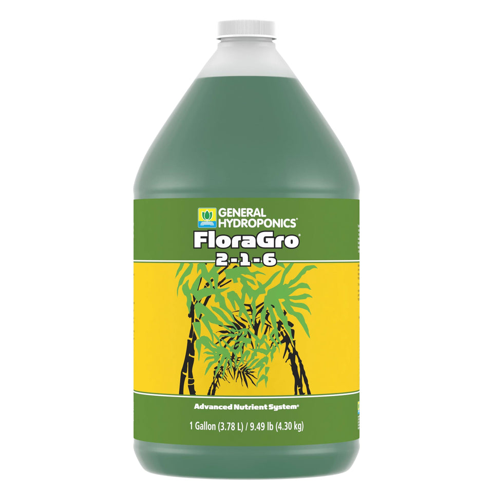 General Hydroponics FloraGro 2-1-6 bottle pour demonstrates easy mixing for vegetative growth