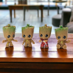 Generic Tree Man front-facing sitting figurine for display and gifts.