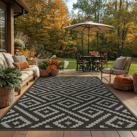 GENIMO eco-friendly material label on outdoor rug emphasizing safety.