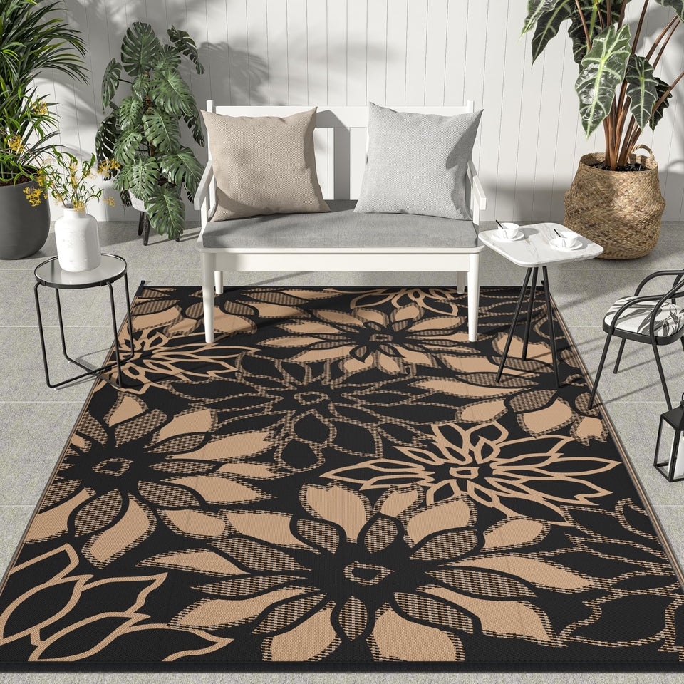 GENIMO outdoor rug with flower-design reversible for flexible patio styling.