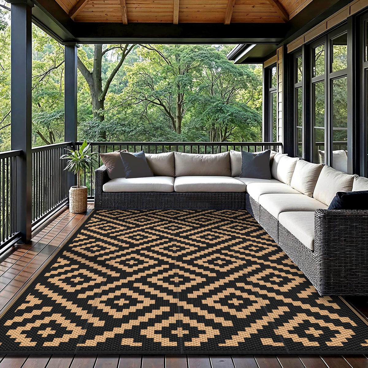 GENIMO fast-drying material reduces wait time after rain.