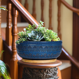 G EPGardening blue planter with saucer, prevents spills during watering