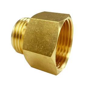 GESHATEN brass pipe-thread converter suited for sturdy hose connections and flexible installations.
