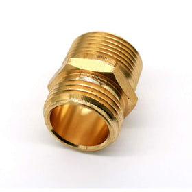 GESHATEN connector in use on a hose end for easy setup