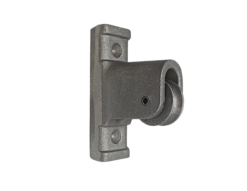 Gettysburg Flag Works non-drilled silver pulley assembly top view for easy halyard routing