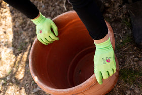 G & F Products gloves pruning demonstrate precise grip for delicate branches