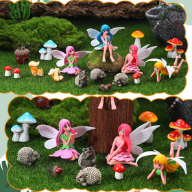 GGSTDDUP four squirrels mingle with plants and rocks