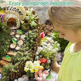 GGSTDDUP resin frog decor for plant displays and shelf arrangements.
