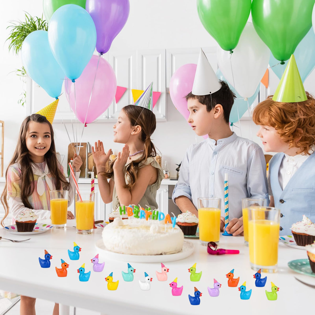 GGSTDDUP party-hat ducks: playful photo props for scenes.