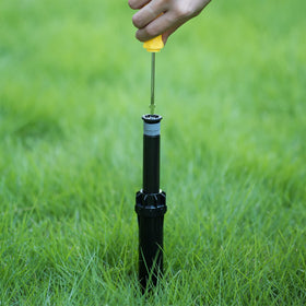 GIANNEER stem insertion and clamp action simplifies nozzle replacement