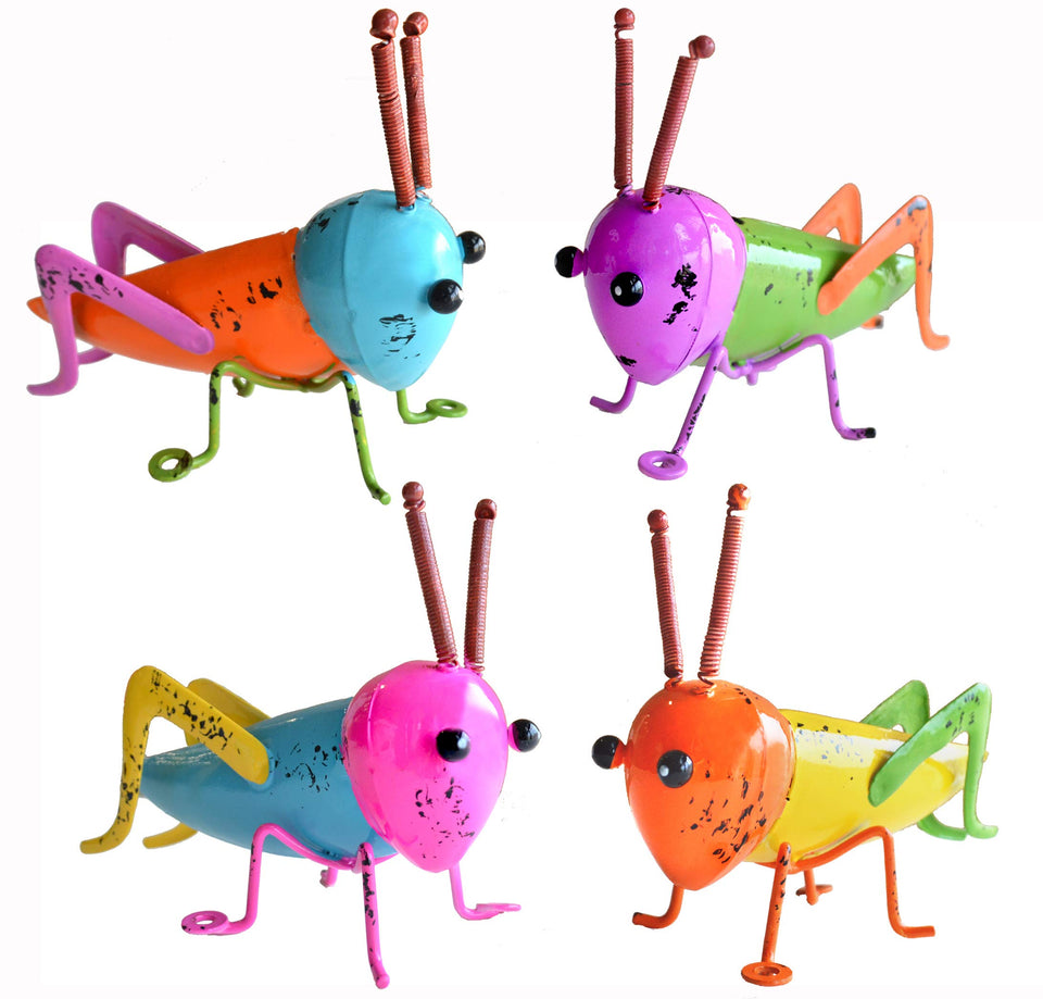 GIFTME 5 grasshopper garden decor on outdoor wall adds colorful charm to your yard.
