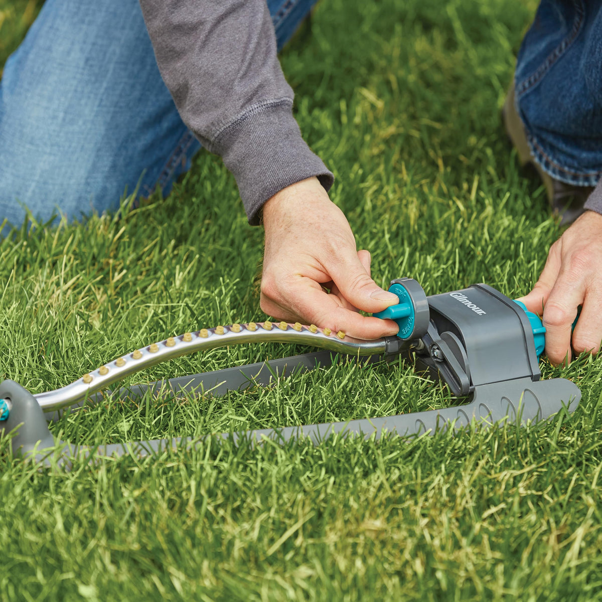 Gilmour hose sprinkler with swivel attachment enables DIY watering layouts