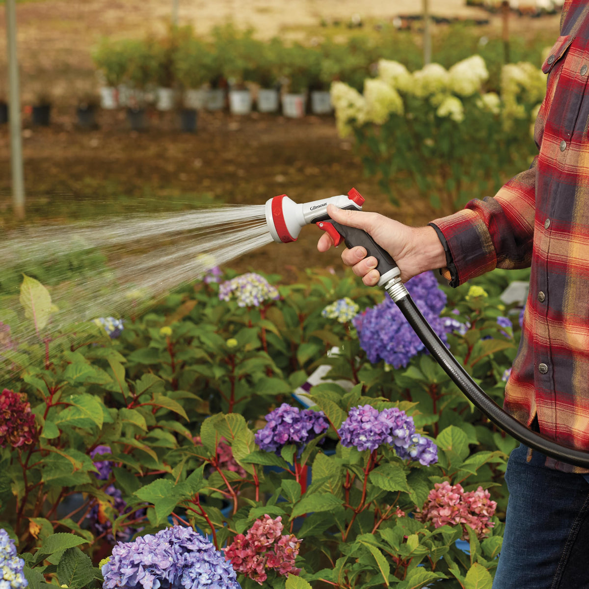 Gilmour Pro heavy duty nozzle fill pattern for precise watering of pots