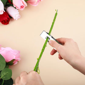Gisafai flower stripper supports smooth rose prep for arrangements.