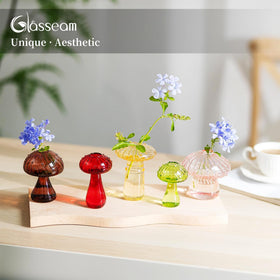 Glasseam borosilicate glass detail highlighting clarity