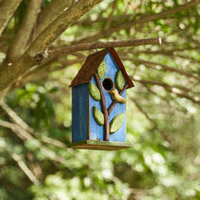 Glitzhome bird house with a 1.18-inch entrance for small birds